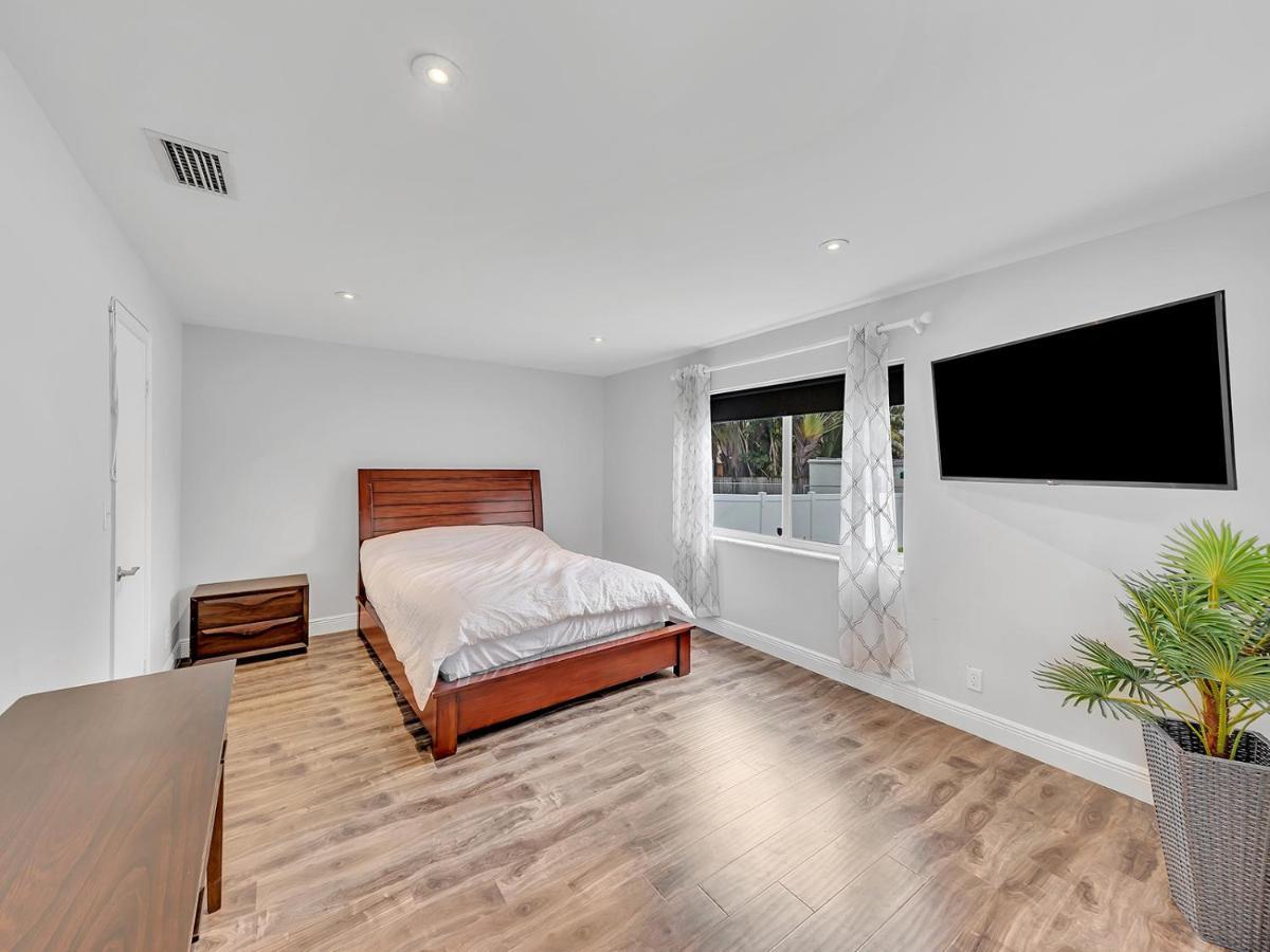 Supervilla - 3Br/2Ba - Pool - Walk To Beach Hollywood Buitenkant foto