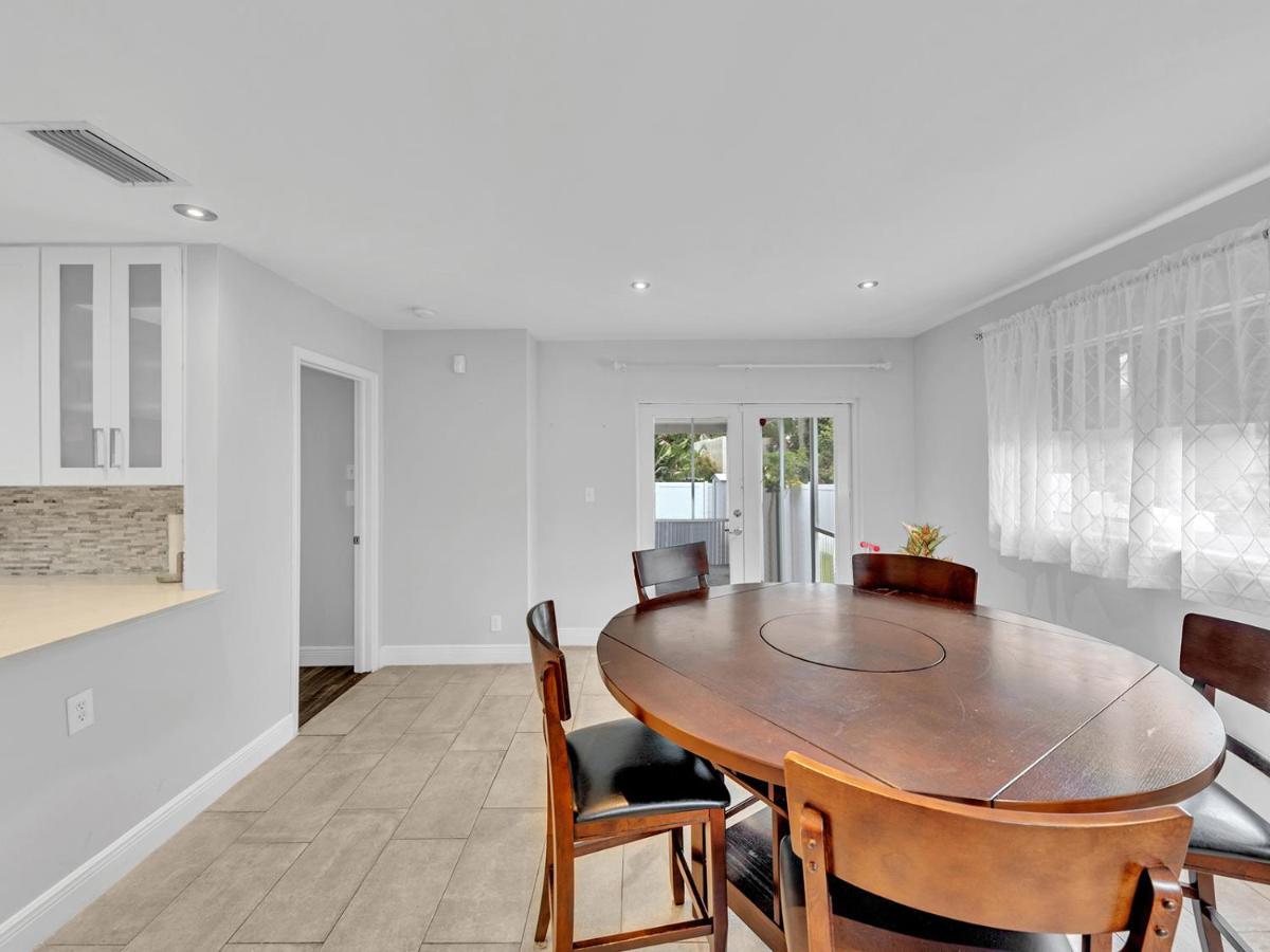 Supervilla - 3Br/2Ba - Pool - Walk To Beach Hollywood Buitenkant foto